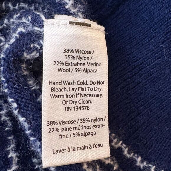 Vineyard Vines Boys Marlin Whale Pattern 1/4-Zip Wool Alpaca Sweater Size L (16) - Picture 5 of 6